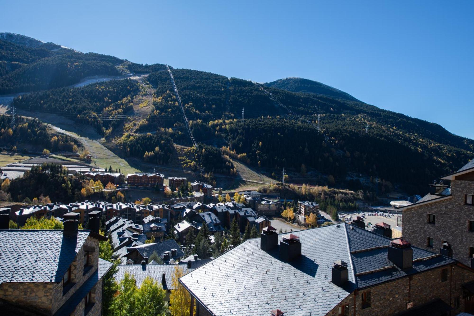 Apartment Moderno Bh Aspen Atico Con Vistas El Tarter